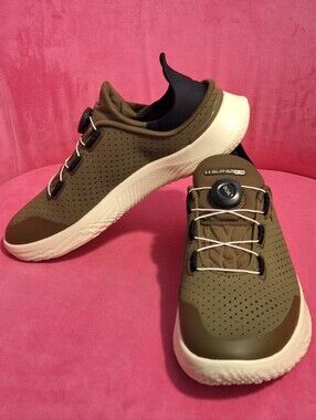 UNDER ARMOUR | Flow, Slip Speed